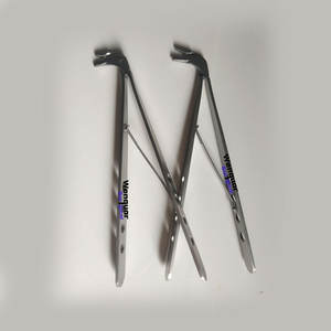 Pinces à Matrice avec Inserts en Carbure de Tungstène pour une Prise Sûre et un Placement Précis de la Matrice Dentaire - Product Image 1