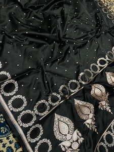 Nuevo Saree Tradicional Banarasi de Seda Mashru Tejido a Mano, Suave, Liso, de Fácil Drapeado, Secado Rápido, Protección Solar, para Todas las Estaciones - Product Image 2