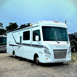 รถบ้านมือสองสภาพดี W-I-N-N-E-B-A-G-O RV I-N-T-E-N-T 31P รุ่นปี 2019 สมรรถนะสูง ยาว 36 ฟุต รับน้ำหนักได้ 2000 กก. สีเข้ม ขาย - Product Image 1