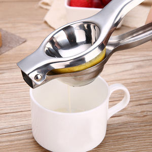 Presse-agrumes manuel multifonctionnel en acier inoxydable pour citron, presse-agrumes pour fruits à coque pour une utilisation domestique en cuisine - Product Image 4