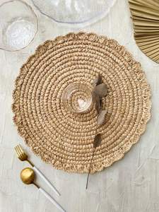 Handwoven Rattan Round <b>Coasters</b> <b>with</b> <b>Holder</b> Pottery Insulated Heat Woven Placemats Eco-Friendly <b>Coaster</b> <b>Set</b> - Product Image 2