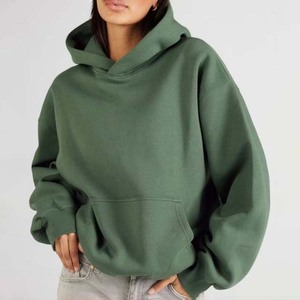 Haut à manches longues oversize à épaules tombantes tendance pour l'hiver, sweat-shirts pour femmes en coton respirant, pull décontracté avec badge sur le devant - Product Image 6