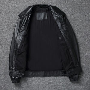 Veste en cuir classique personnalisée Flight A2 pour homme, noire, en cuir de mouton véritable, pour l'automne-hiver - Veste en cuir de vache véritable pour homme - Product Image 3