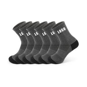 ถุงเท้าข้อสั้นผู้ชายสำหรับฤดูใบไม้ร่วง ผ้าฝ้ายผสมสแปนเด็กซ์ ระบายอากาศได้ดี ซับเหงื่อ รับสกรีนโลโก้ สำหรับกีฬากลางแจ้งและออกกำลังกาย - Product Image 5