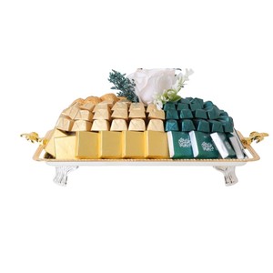 Plateau à chocolat design élégant Chocolats en métal argenté de première qualité Plateau de service pour les mariages et la décoration intérieure à un prix raisonnable - Product Image 6