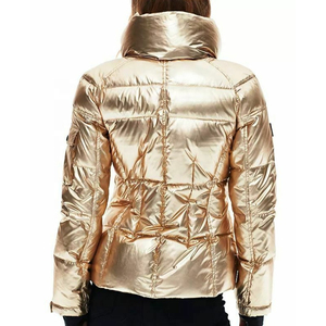 Chaquetas Acolchadas de Alta Calidad del Fabricante, Diseño Ajustable, Personaliza con Tu Propio Logotipo, Chaqueta Acolchada para Mujer Más Vendida con MOQ Bajo - Product Image 3