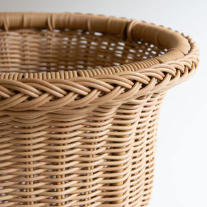 Florero de urna de pedestal de ratán trenzado desmontable del superventas, diseño moderno portátil respetuoso con el medio ambiente para el hogar, OEM personalizado hecho a mano - Product Image 5