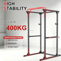 Rack de Squat Robuste avec Banc de Musculation Multifonctionnel et Fonctions de Traction et de Pression Thoracique