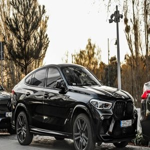 รถยนต์มือสอง X6M SUV ปี 2016-2026 เกียร์ออโต้ เครื่องยนต์เบนซินเทอร์โบ ยาง R20 ไฟหน้า LED หลังคาพาโนรามา เบาะหนัง 5 ที่นั่ง ขาย - Product Image 4