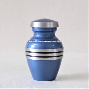 Mini urne de crémation de concepteur petit souvenir funéraire pour les cendres humaines pour le jeton de crémation commémoratif de bébé fournisseurs funéraires réputés - Product Image 5