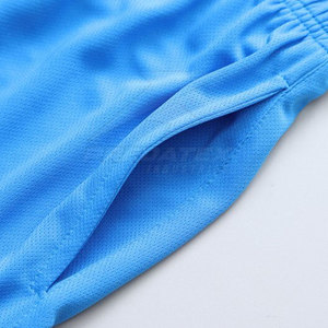 Uniforme de Fútbol Personalizado de Alta Calidad, Transpirable, con Tela Suave, Económico, Venta al Por Mayor - Product Image 6