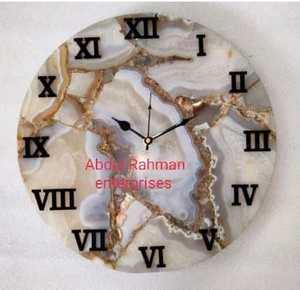 Reloj de pared de resina epoxi de lujo con patrón sofisticado, acabado cristalino, accesorio para el hogar, suministro al por mayor disponible - Product Image 2