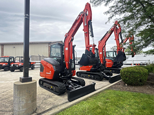 Mini-excavatrice Kubota KX040-5 de qualité supérieure, 4,0 tonnes, haute efficacité, en stock pour livraison rapide, prix de gros - Product Image 2