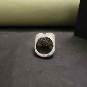 Anillo de Moda DOPE JEWELLS DLR-0086 con Diseño de Corazón, Estilo Hip Hop, con Moissanita Baguette, Acero Inoxidable, Certificado IGI, Personalizable - Product Image 3