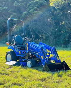 85hp ราคาถูกใช้ใหม่-ฮอลแลนด์ใช้น้ำหนักเบาใหม่-ฮอลแลนด์พร้อมตัวโหลดและอุปกรณ์การเกษตร - Product Image 2