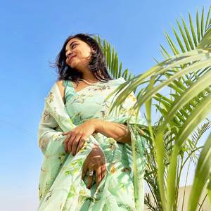 Producto moderno de tendencia Georgette Saree para graduación de Diwali y ocasiones en la playa - Product Image 3