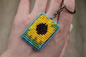 YF2212 Cone Stone Keychain Healing Crystal Glass Gemstone Bead <b>Keyring</b> Bag Accessory Gift for Mom/Friend - Product Image 3