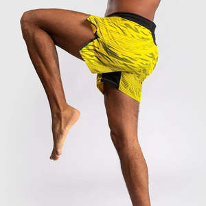 Shorts de sport MMA respirants et extensibles à séchage rapide pour hommes, avec logo personnalisé sur le devant, en polyester, prix d'usine, vente en gros - Product Image 3