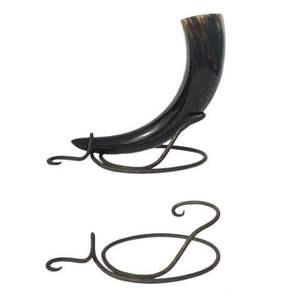 Corne à boire de style historique avec une vraie texture de corne pour les festivals nordiques foires de la Renaissance et les cadeaux uniques - Product Image 1