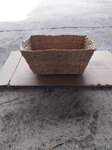 Modern Eco-Friendly Water Hyacinth Storage Basket Sustainable Rectangular and Classic Square Multifunction <b>Bin</b> From Vietnam - Product Image 6