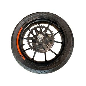 Rueda Trasera Completa para KTM Duke 125 - Reemplazo de Rueda de Motocicleta Original - Product Image 1