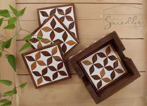 ชุดจานรองแก้วไม้ลายทางทรงสี่เหลี่ยมสไตล์อินเดียคลาสสิก - Product Image 2