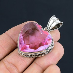 Colgante de ajuste de bisel Chapado en plata de ley 925 con forma de corazón de corte facetado de cuarzo Topacio místico de alta calidad para mujer - Product Image 5