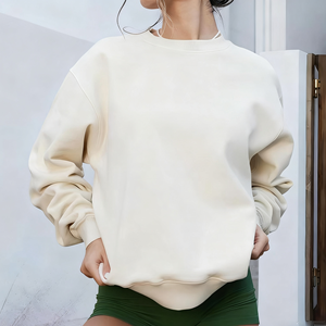 Sweatshirts d'hiver personnalisés pour femmes en polyester uni doux et confortable à col rond à manches longues classiques doublés de polaire brodés - Product Image 5