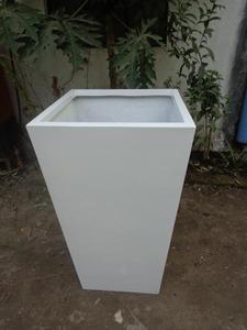 Elegante maceta redonda FRP hecha a mano elegante maceta circular para plantas para el hogar y el jardín de la Oficina - Product Image 2