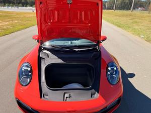 Porsche 911 Carrera S Coupé d'occasion propre, année 2020 - Product Image 6