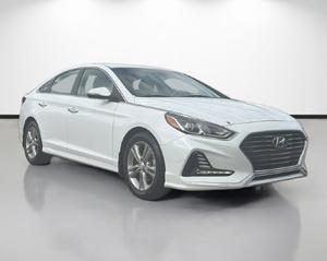 Sonatas SEL 2.4L Automático 2018 de Segunda Mano, Sedán Mediano Usado, 5 Plazas, Volante a la Izquierda, Vehículo de Gasolina en Venta - Product Image 1