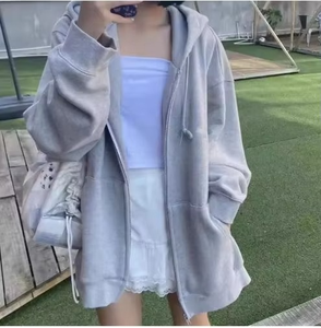 Sweat-shirt en coton pour femme, pull chaud décontracté, streetwear, sweat-shirt oversize pour femme avec impression personnalisée en relief - Product Image 4
