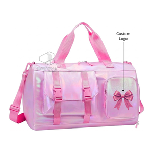 Sac de sport spacieux personnalisé holographique pour cheerleading avec logo personnalisé, sac de week-end pour filles pour l'entraînement de danse et les voyages - Product Image 4