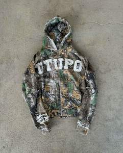 เสื้อฮู้ดดี้แบบสวมหัวสำหรับฤดูหนาว ดีไซน์ OEM ปักลายแบบดิจิทัล ผลิตจำนวนมาก คุณภาพสูง ผ้าฝ้ายผสมสแปนเด็กซ์ ทรงโอเวอร์ไซส์ เป็นมิตรต่อสิ่งแวดล้อม - Product Image 3