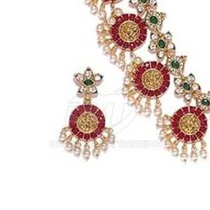 ชุดเครื่องประดับแฟชั่นสำหรับผู้หญิง สร้อยคอและต่างหู ดีไซน์ใหม่ สำหรับงานปาร์ตี้ - Product Image 5