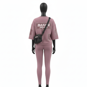 Conjunto Deportivo Personalizado con Logotipo, Leggings de Nailon y Spandex de 250 g/m², Camiseta Holgada, Diseño con Parches Reflectantes - Product Image 2