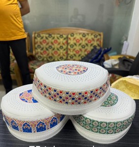 Meilleure qualité musulman prière kufi casquette tricot hommes musulman casquette couleurs vêtements quotidiens hommes musulman religion prière chapeau - Product Image 3