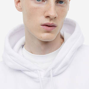 Sweat-shirts à capuche de haute qualité de couleur blanche pour hommes, logo personnalisé, vente en gros, coupe ajustée, sweat-shirts pour hommes - Product Image 2