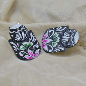 Última moda pintura a mano diseño occidental oro mattefinishing meenakari partywear latón aro pendiente para niñas y mujeres - Product Image 3