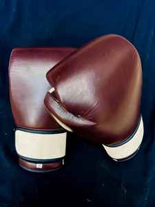 Nouvel arrivage de gants de boxe en cuir de vachette haut de gamme de haute qualité avec fermeture à lacets pour les arts martiaux - Product Image 4