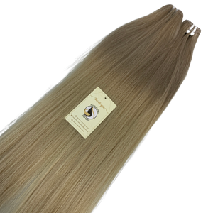 Tissage en lot naturel péruvien à cuticule vierge alignée, couleur naturelle, Extension capillaire - Product Image 1