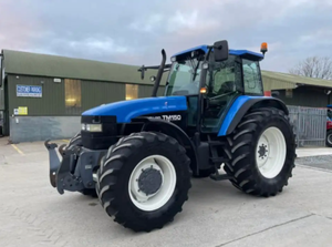 Tracteur New-Holland TM150 150HP avec cabine et climatisation - Product Image 6