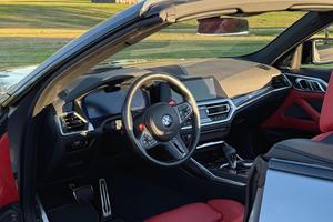 Neat 2022 B-M-W M4 Competition xDrive Cabriolet - Product Image 2