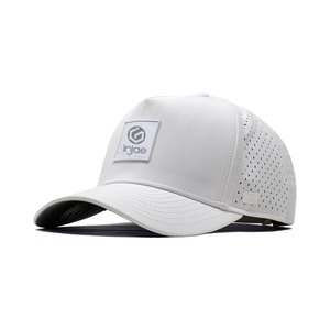 Haute qualité 5 panneaux Laser Performance Golf chapeaux profil moyen étanche caoutchouc Patch Logo découpé au Laser trou casquettes pour Sports de plein air - Product Image 2