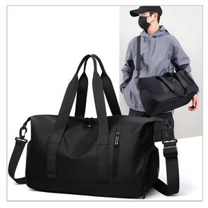 กระเป๋าเดินทางน้ำหนักเบาใส่ได้ทั้งชายและหญิง, กระเป๋าสะพายพาดลำตัวแบบพกพาความจุขนาดใหญ่ดีไซน์ทันสมัยเสื้อผ้าเรียบง่าย1ชิ้น - Product Image 1
