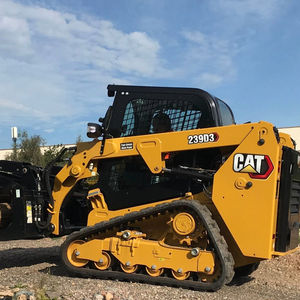 Chargeuse sur pneus CAT 239D3 d'occasion à vendre |   Moteur diesel puissant |   Mini-chargeuse de chantier avec godet et commandes - Product Image 4