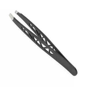 Pinzas para Cejas de Venta Caliente, Diseño Perforado Único, Pinzas para Cejas con Agarre, Pinzas de Acero Inoxidable con Punta Suave, Pinzas para Manicura - Product Image 1