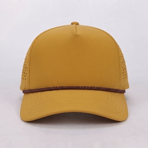 Casquette de golf unisexe jaune moutarde découpée au laser et perforée, avec visière tressée et cordon, ajustement réglable, décontractée, toutes saisons, 100 % polyester - Product Image 1