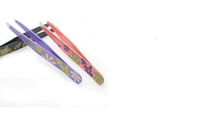 Pinzas para cejas cosméticas recubiertas de papel, acero inoxidable, logotipo personalizado, Material de alta calidad, pinzas para cejas puntiagudas inclinadas - Product Image 2