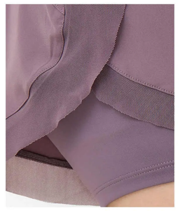 Pantalones cortos de entrenamiento de LICRA de poliéster y secado rápido para mujer al por mayor - Product Image 3